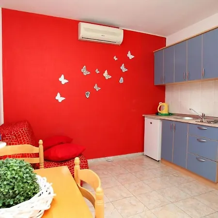 Pansion Rozi Bed & Breakfast