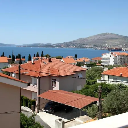 Pansion Rozi Bed & Breakfast