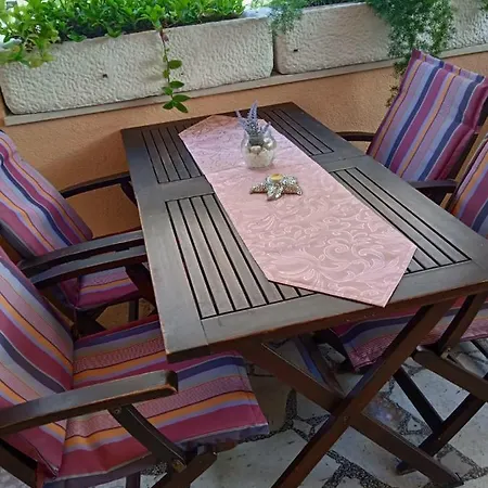 Pansion Rozi Bed & Breakfast Trogir